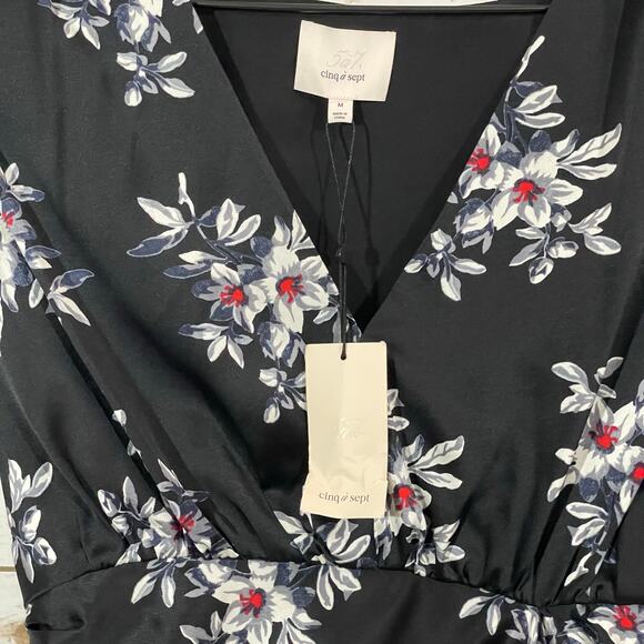 NWT Cinq à Sept Brenna Top - Black Multi - Medium - Picture 9 of 15